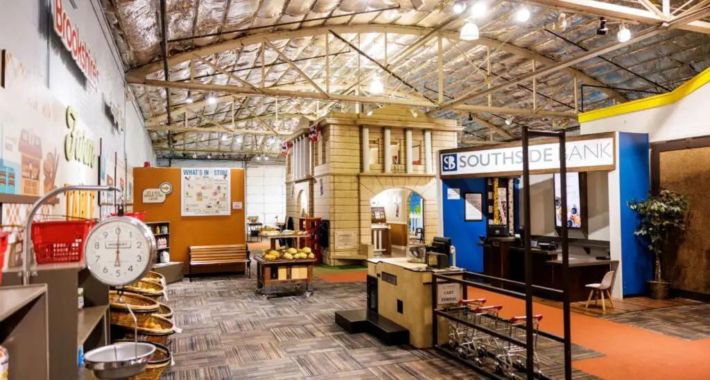 Discovery Science Place near Logan's Way RV Park